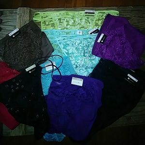 🆕🆕🆕9 bundle panties worth$72